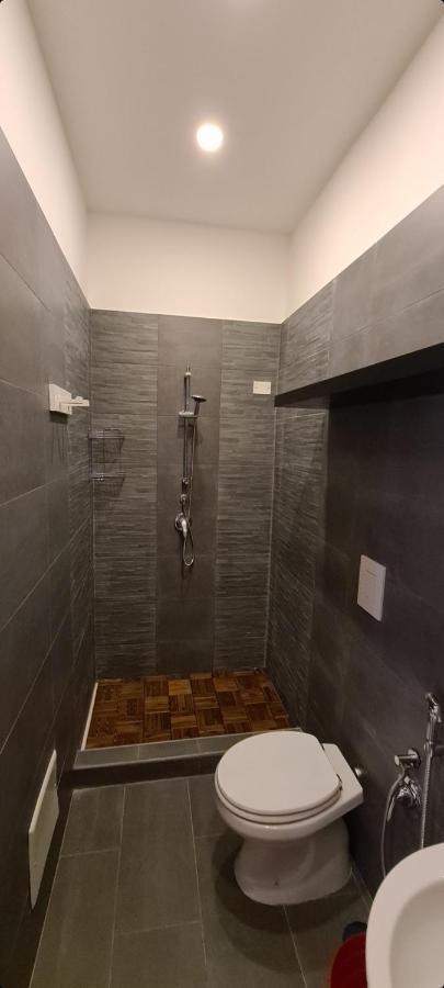 Garibaldi Room نابولي المظهر الخارجي الصورة